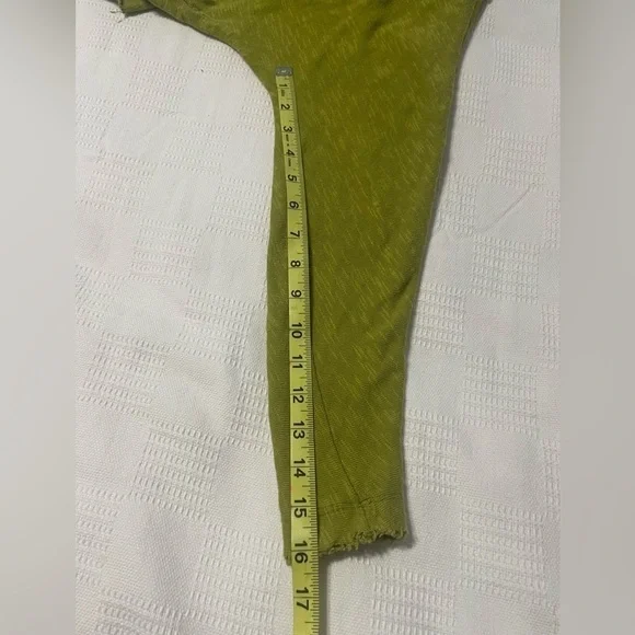 Urban outfitters lime green cropped top XS - Picture 7 of 9